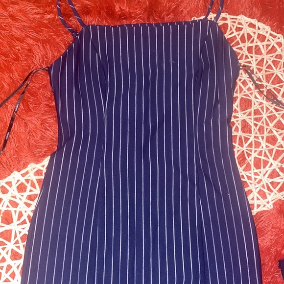 Forever 21 Navy Blue and Silver Vertical Striped Bodycon! Size L! - Picture 2 of 11